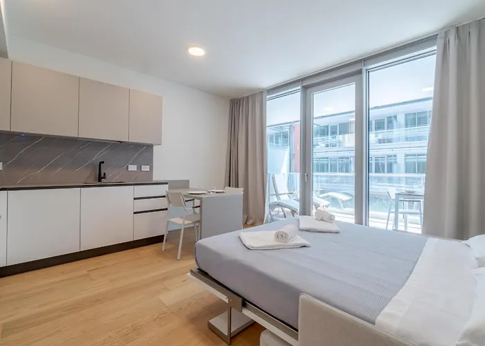 Waterfront Loft By Wonderful Italy